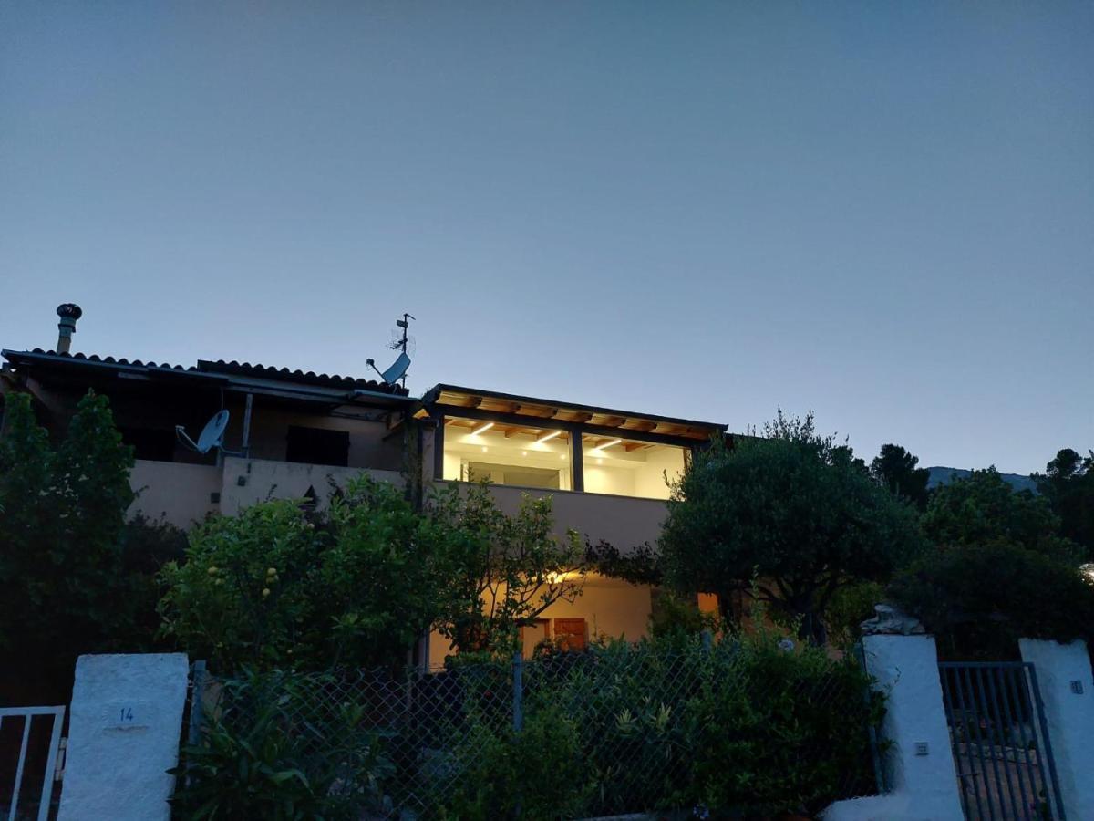 Mama House Con Vista Mare Apartment Cala Gonone Exterior photo