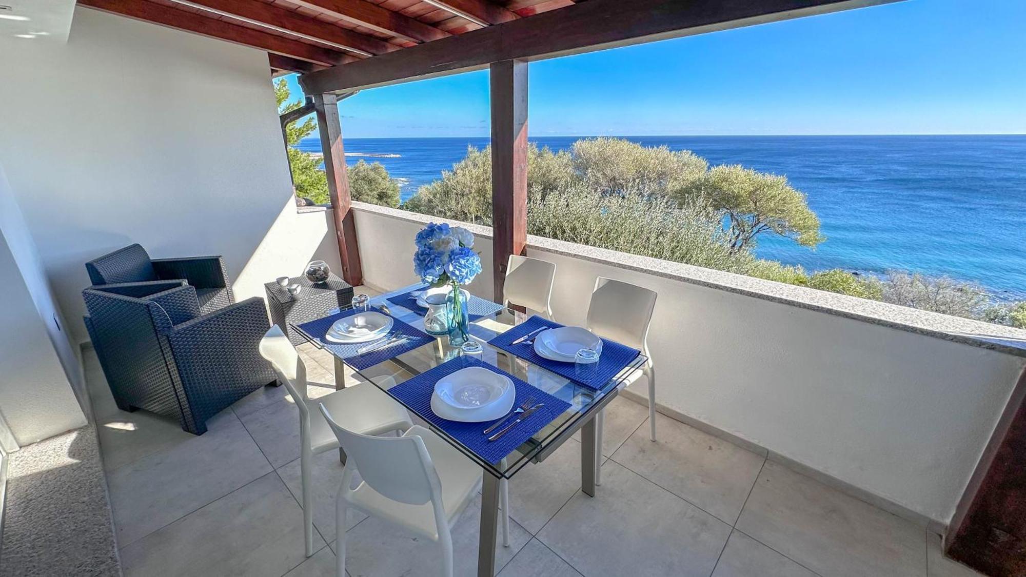 Mama House Con Vista Mare Apartment Cala Gonone Exterior photo
